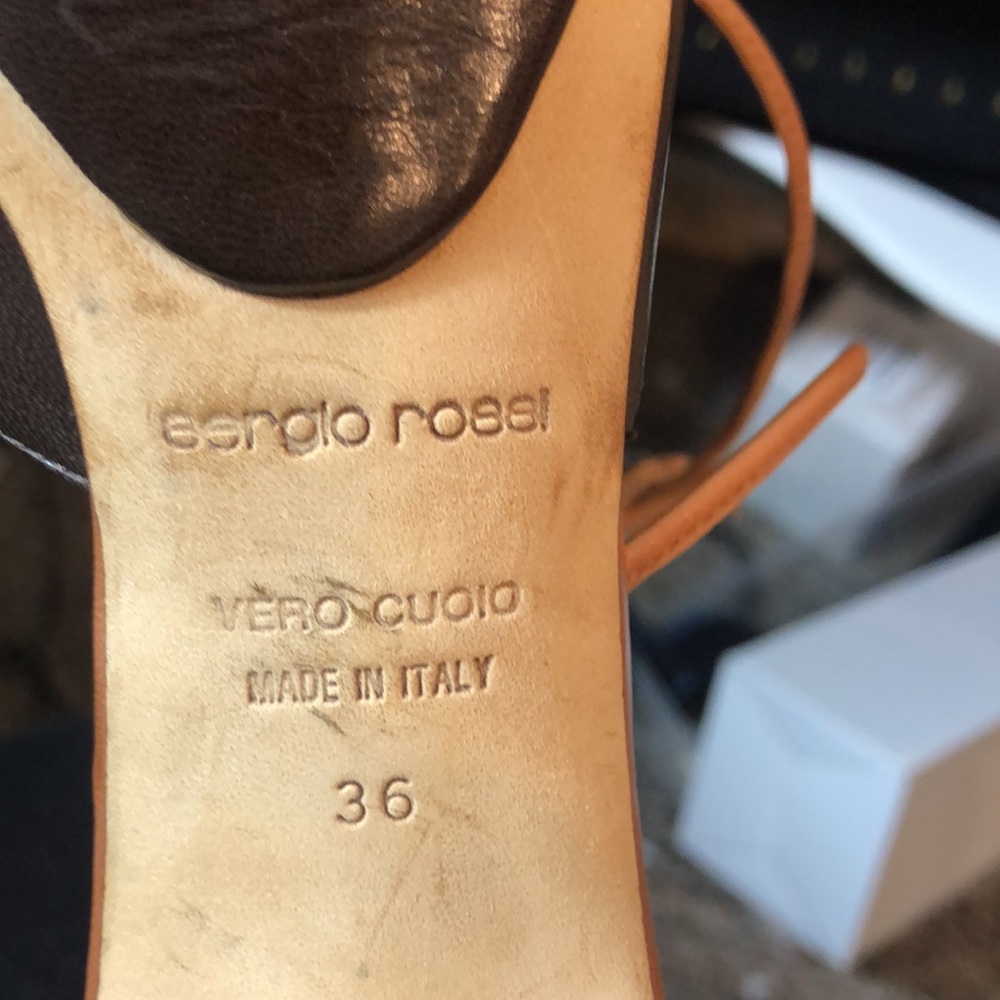 Vintage Sergio Rossi Italian Made strappy leather sandals. Size 6 - Picture 6 of 10